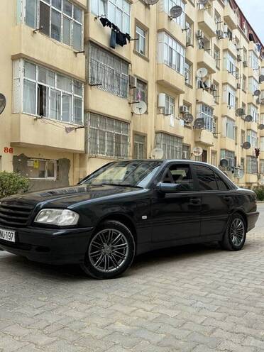 Mercedes C 180-1