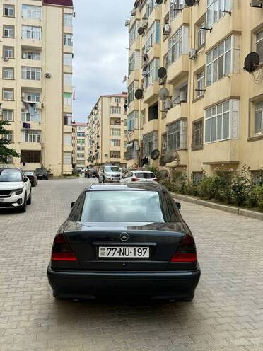 Mercedes C 180-5