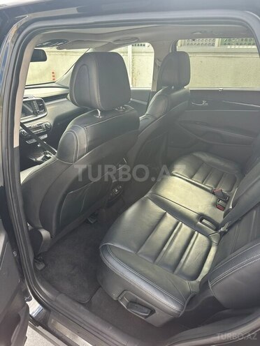 Kia Sorento-7