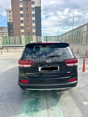 Kia Sorento-4