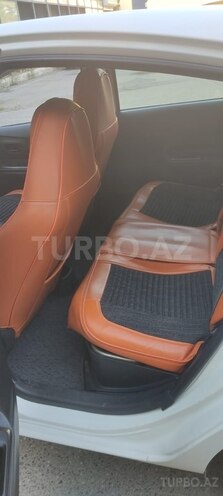 Toyota Aqua-3