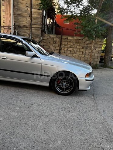 BMW 525-5