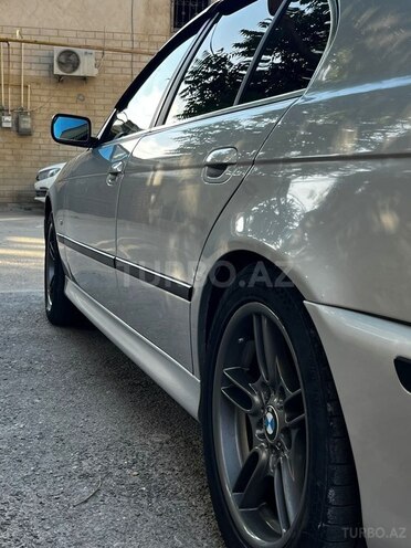 BMW 525-15