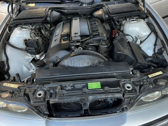 BMW 525-16