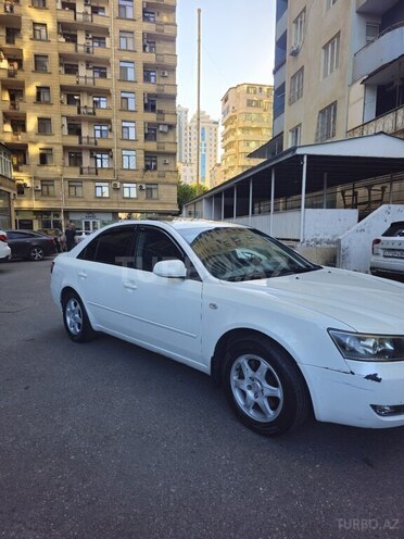 Hyundai Sonata-3