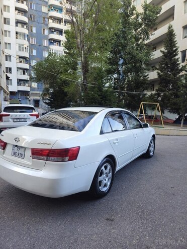 Hyundai Sonata-5