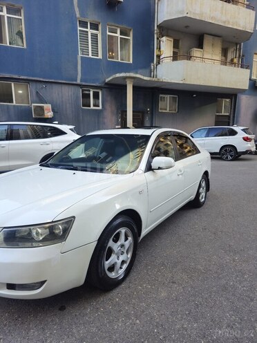 Hyundai Sonata-4