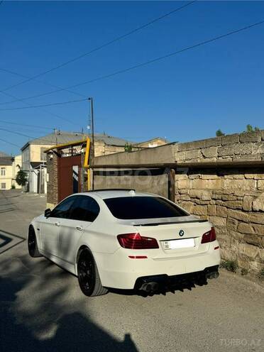 BMW 528-3