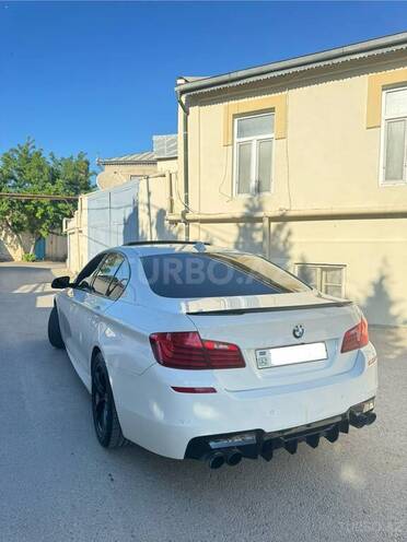 BMW 528-2
