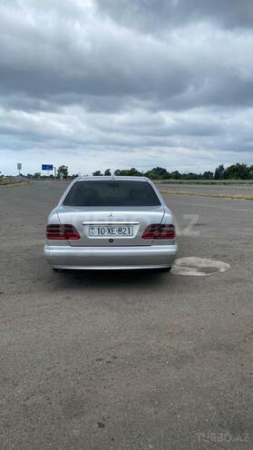 Mercedes E 250-7