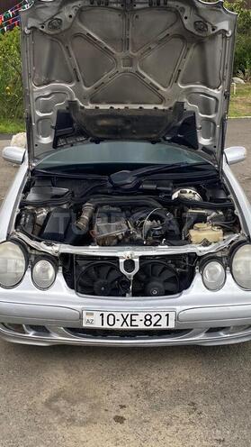 Mercedes E 250-12