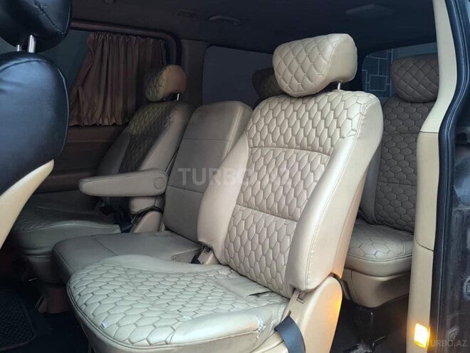 Hyundai H-1-9