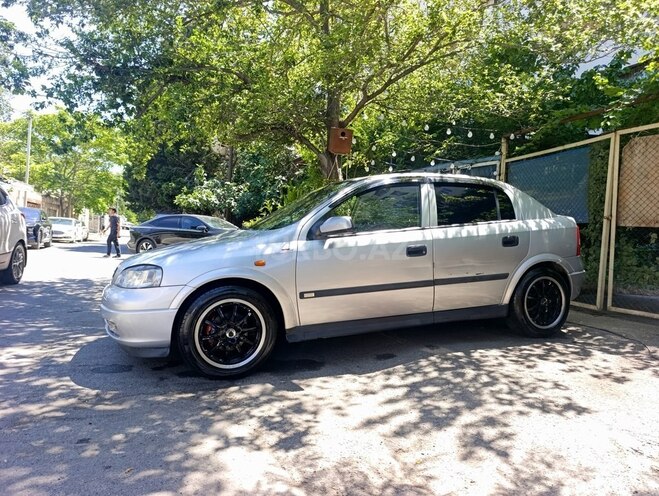 Opel Astra-8