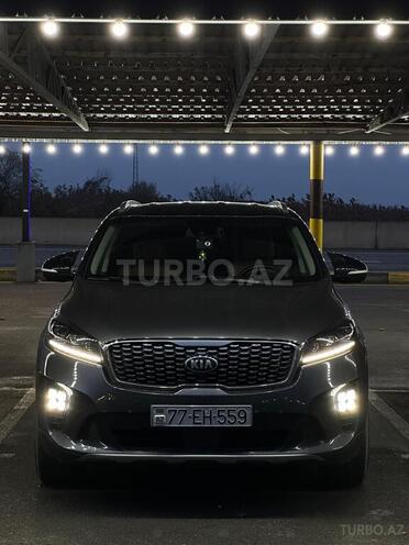 Kia Sorento-12