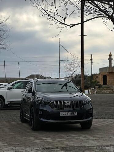 Kia Sorento-13