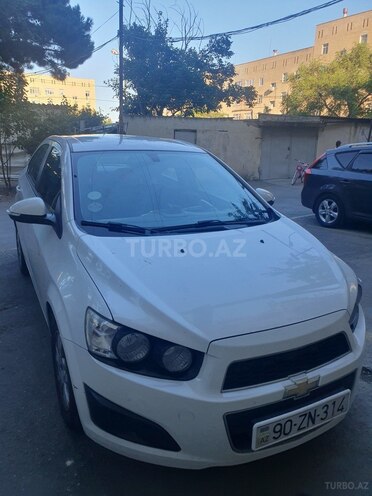Chevrolet Aveo-1
