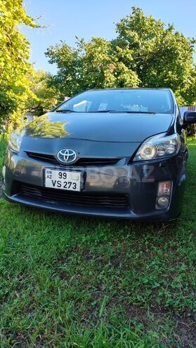 Toyota Prius-1