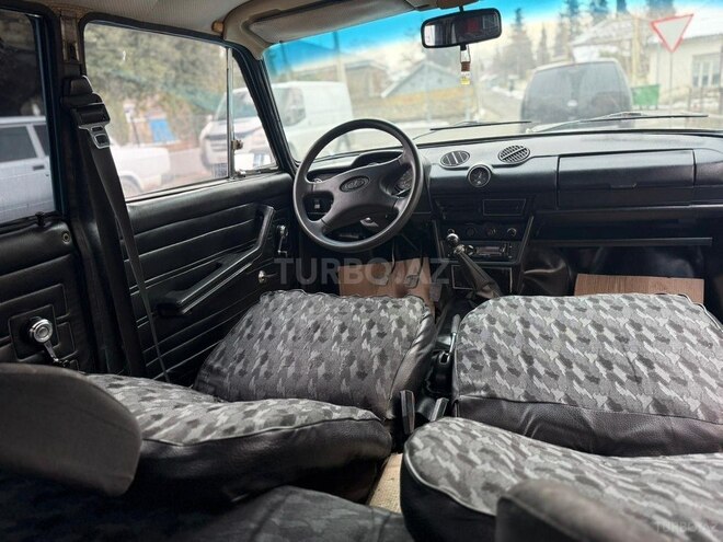 LADA (VAZ) 2106-4