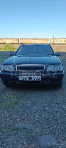 Mercedes C 220-1