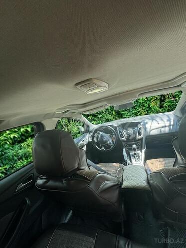 Ford Focus-5