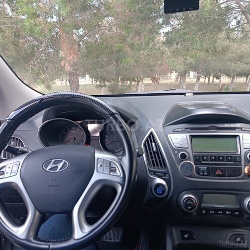 Hyundai ix35-6