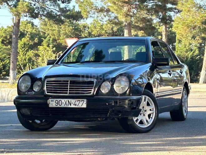 Mercedes E 230-5