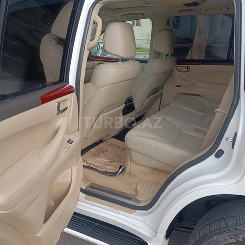 Lexus LX 570-8