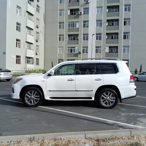 Lexus LX 570-11