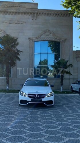 Mercedes E 250-4