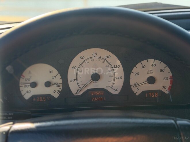 Mercedes C 230-19