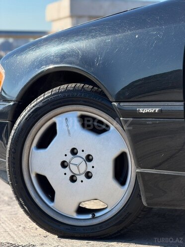 Mercedes C 230-16
