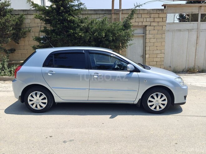 Toyota Corolla-4