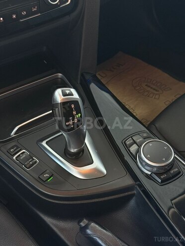 BMW 320d-20