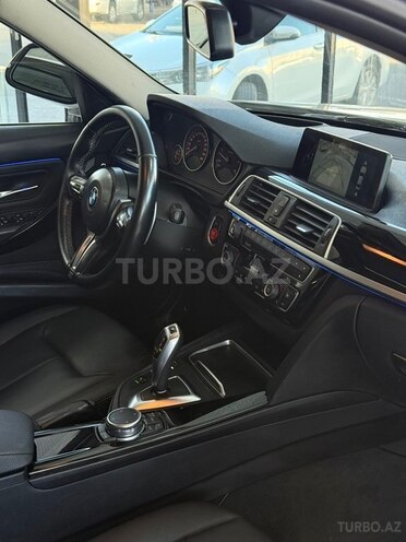 BMW 320d-19