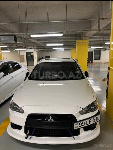 Mitsubishi Lancer-7