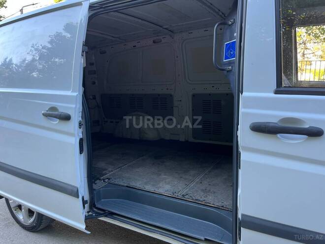 Mercedes Vito-16