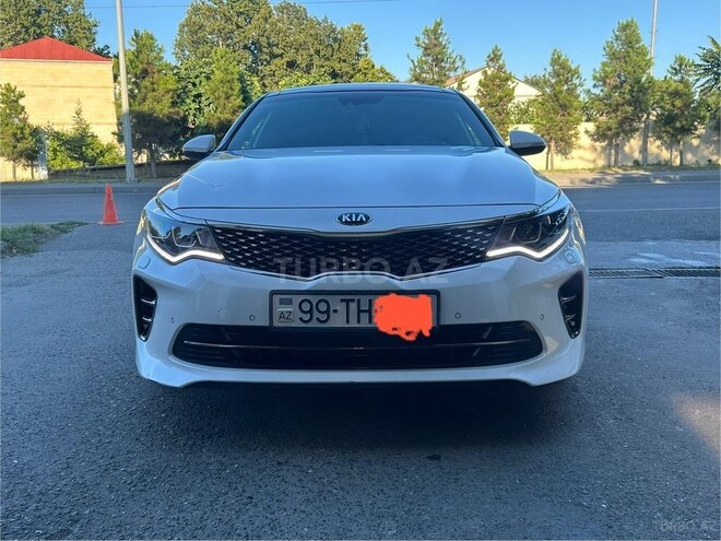 Kia Optima-1