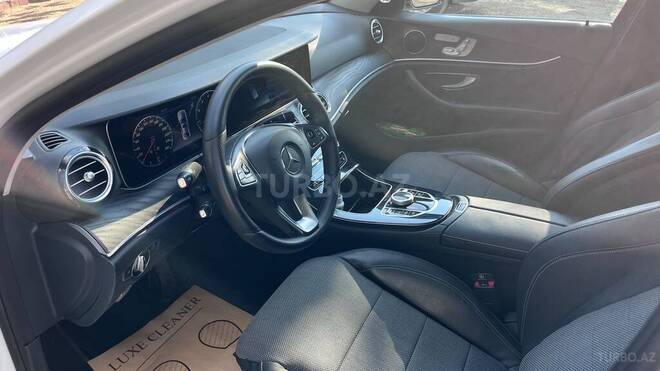 Mercedes E 250-5