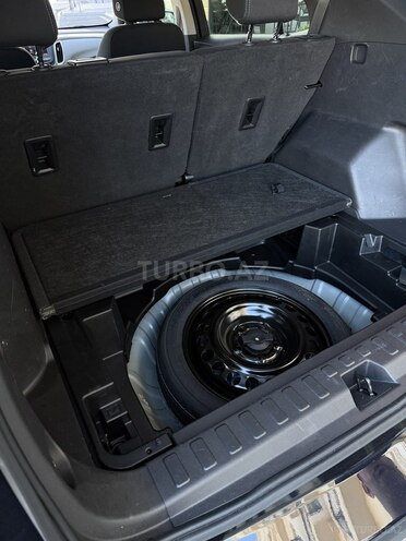 Chevrolet Equinox-12