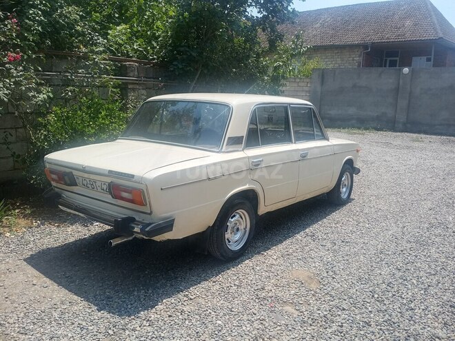 LADA (VAZ) 2106-7