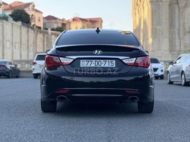 Hyundai Sonata-7