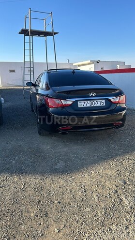 Hyundai Sonata-19