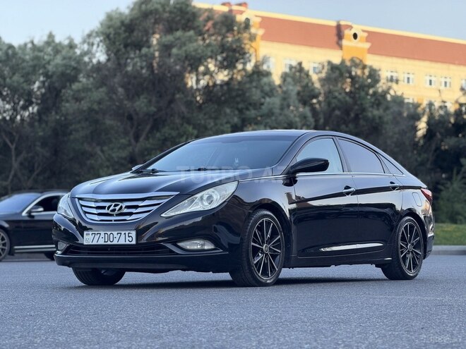 Hyundai Sonata-4