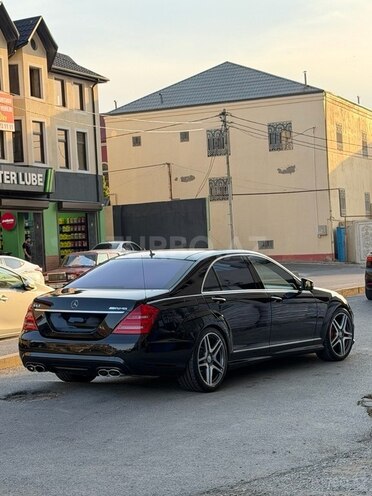 Mercedes S 500-11