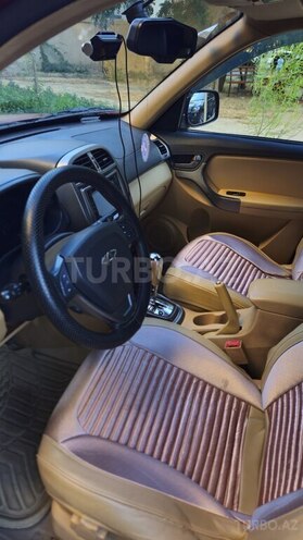 Chery Tiggo (T11)-6