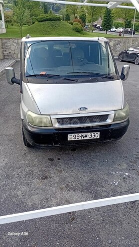 Ford Transit-1