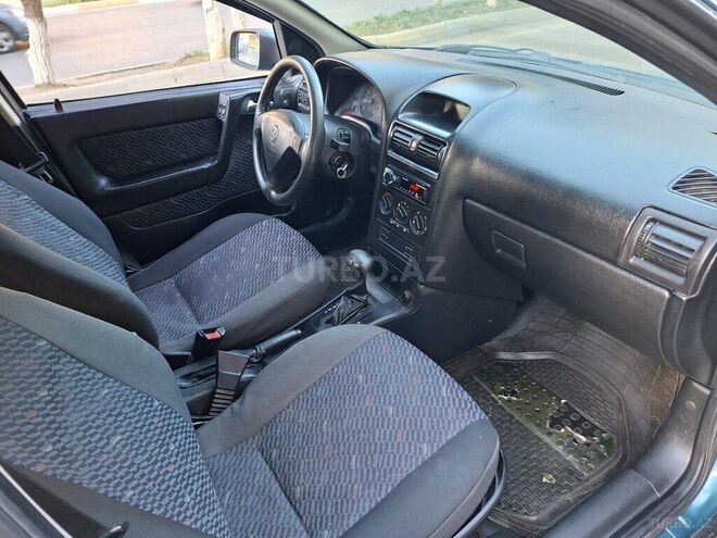 Opel Astra-19