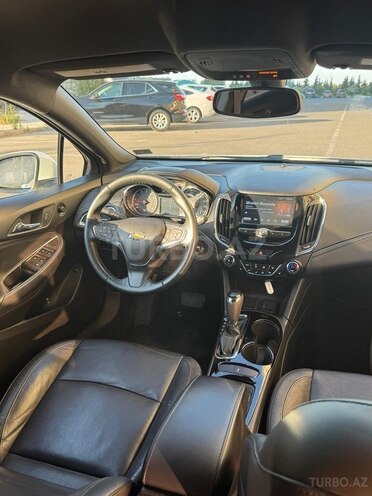 Chevrolet Cruze-6