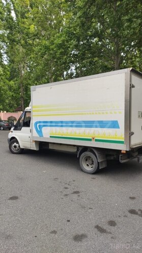 Ford Transit-2