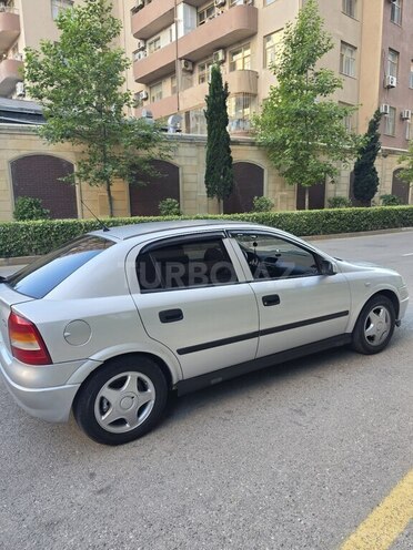 Opel Astra-4